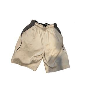 AND1 White Black Basketball Shorts Mens Small